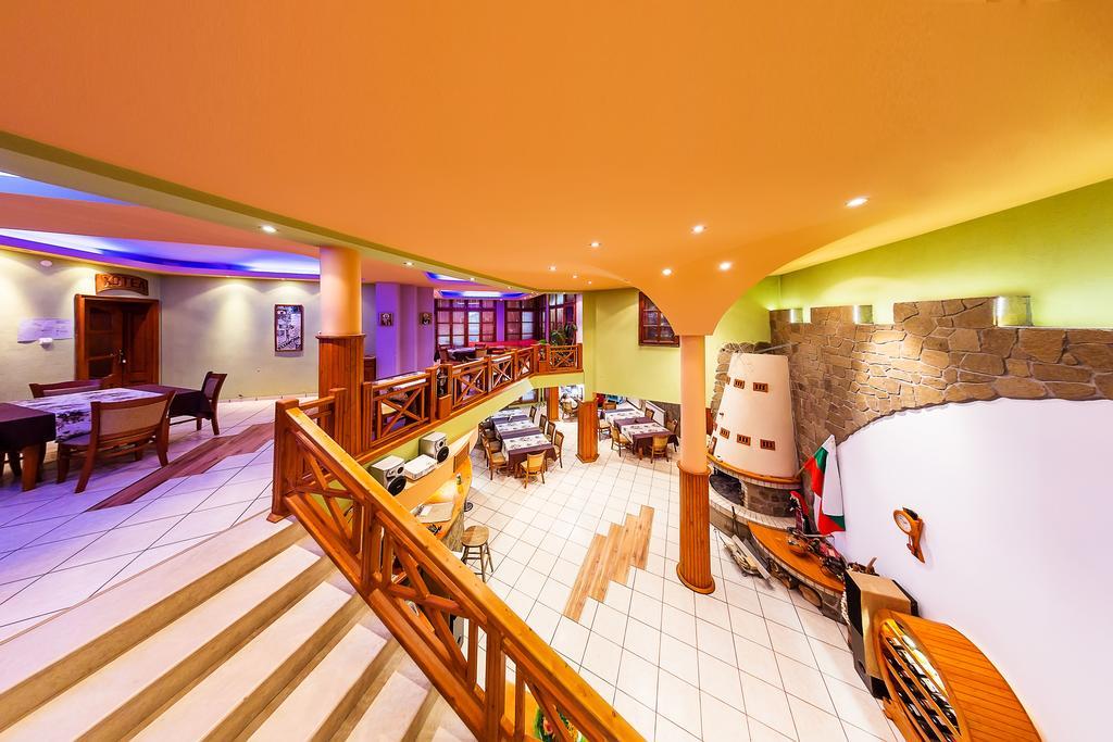 Family Hotel Ogi Asenovgrad Exterior foto