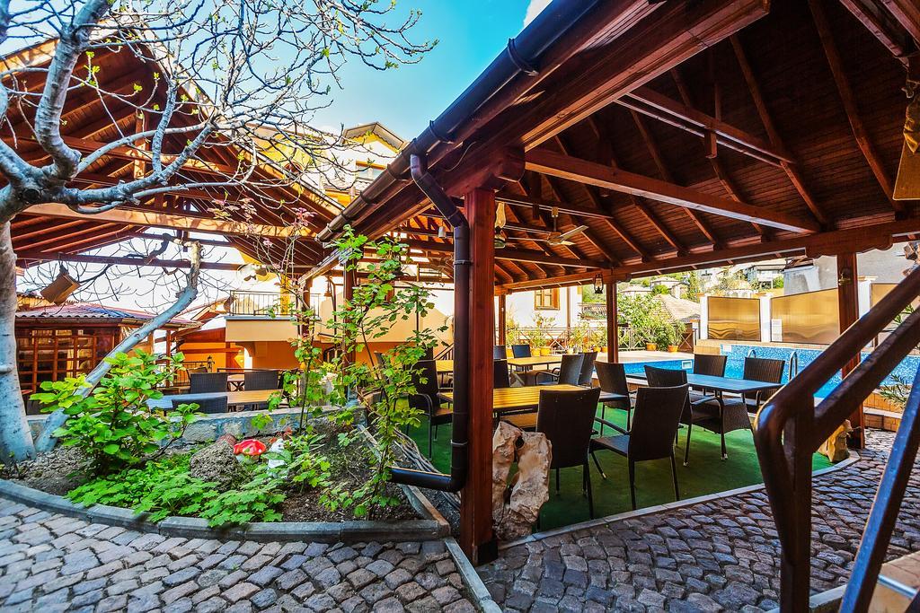 Family Hotel Ogi Asenovgrad Exterior foto